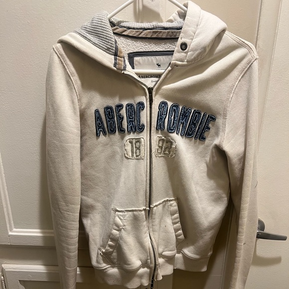 Abercrombie & Fitch Other Womens Abercrombie Cream Medium Hoodie